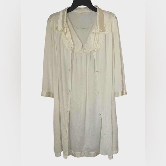 VTG Vanity Fair 1950s Old Hollywood Ivory Satin Peignoir Set Lace Nightgown Robe
